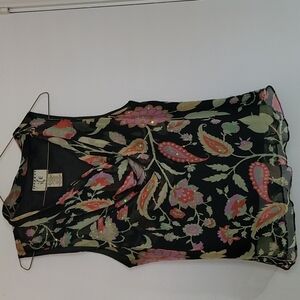 iCE Floral Top Size Large